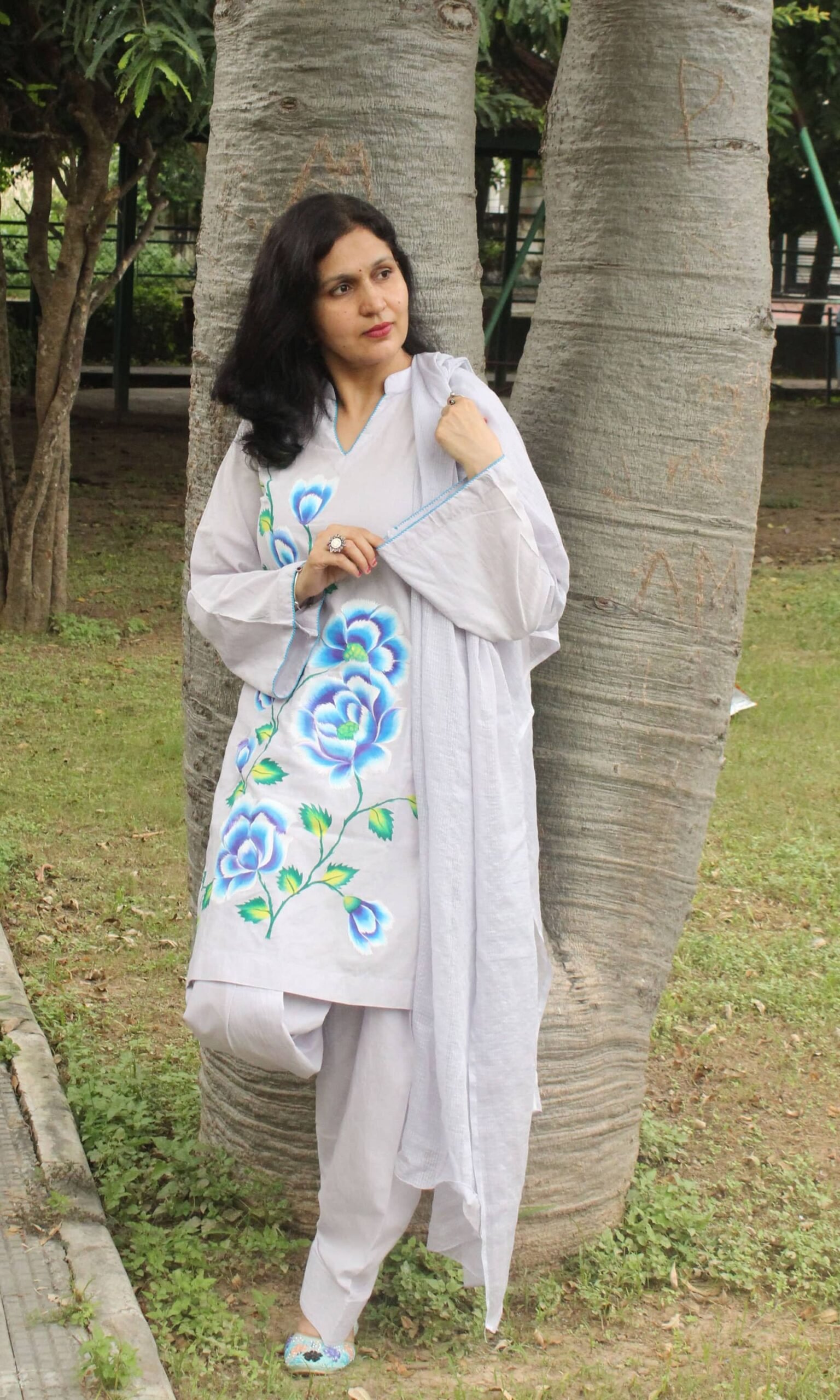 Amira Farsi Phooldan